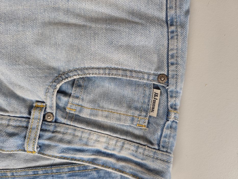 Męskie spodenki Jack &Jones