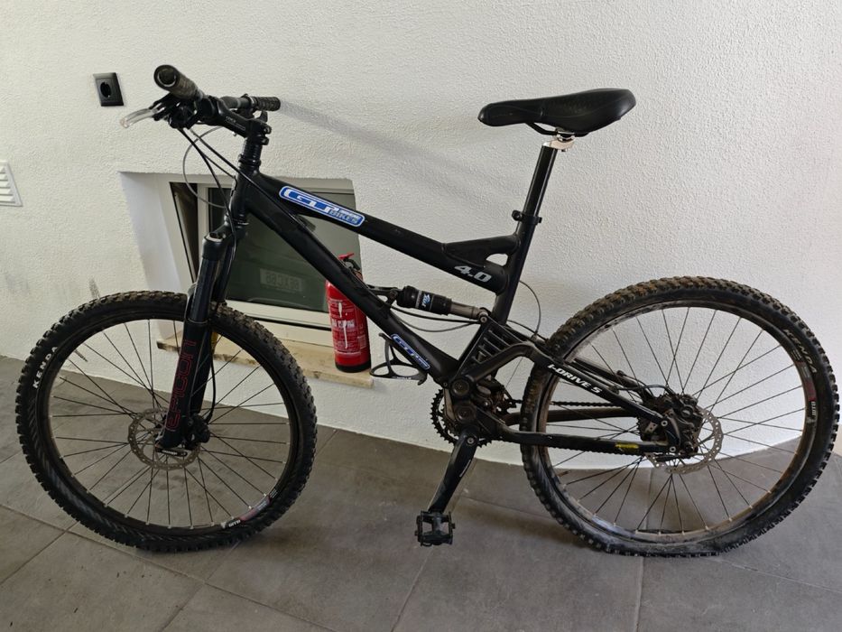 Bicicleta GT I-Drive 4