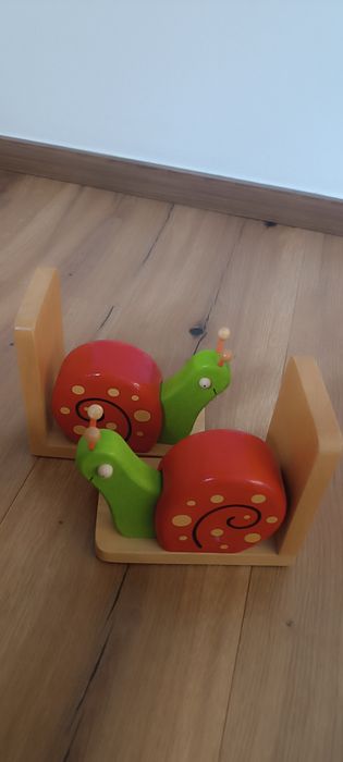 Niepowtarzalne podpórki do książek marki Pintoy