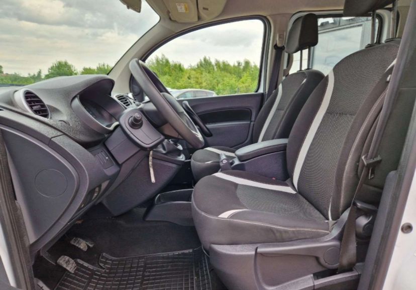 Renault Kangoo 2014 дизель 1.5 dCi 7 місць