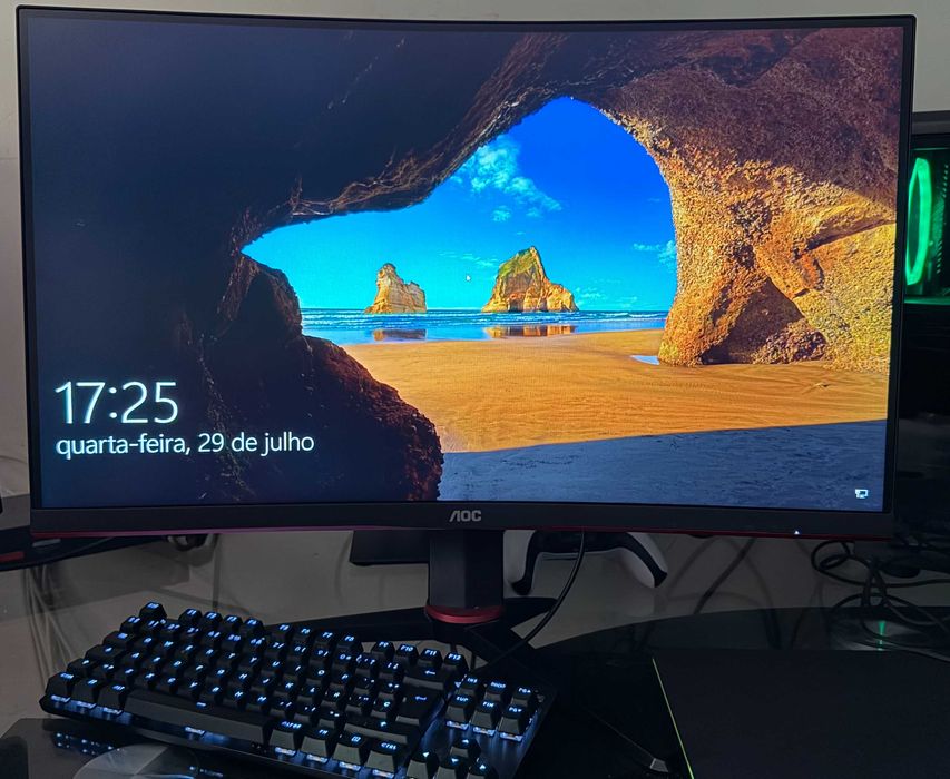 Monitor Gaming AOC C27G2ZU 27" 240Hz 0.5ms