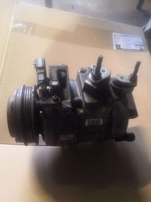 Компресор кондиціонера Ford fusion DG9H-19D629CD
