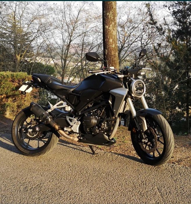 Honda cb300r neo sport cafe