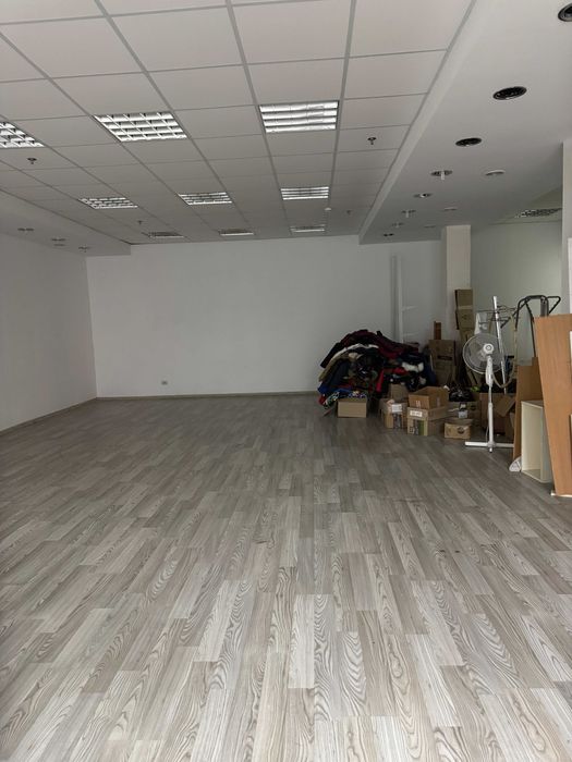 Приміщення в ТЦ по бул. Шевченка