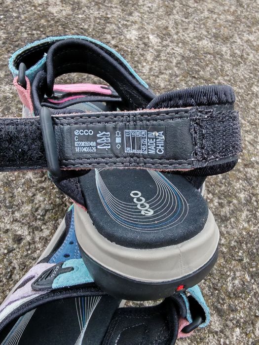 Босоніжки, сандалі Ecco Offroad р. 39(25см)
