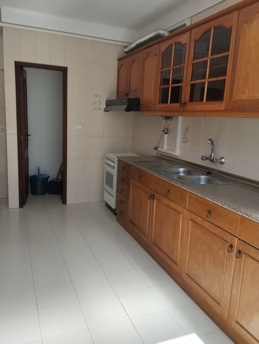 Arrendo T1 em Setubal