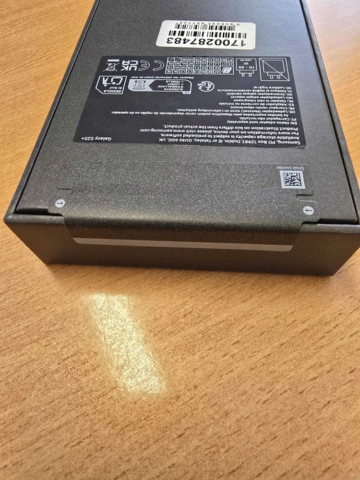 Samsung Galaxy S25+ 256GB Prateado – Novo, Selado