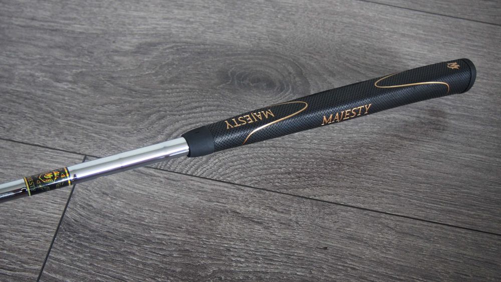 Kij do golfa Luksusowy Putter Majesty 33.5" NOWY Japoński Mallet Head cover w komplecie