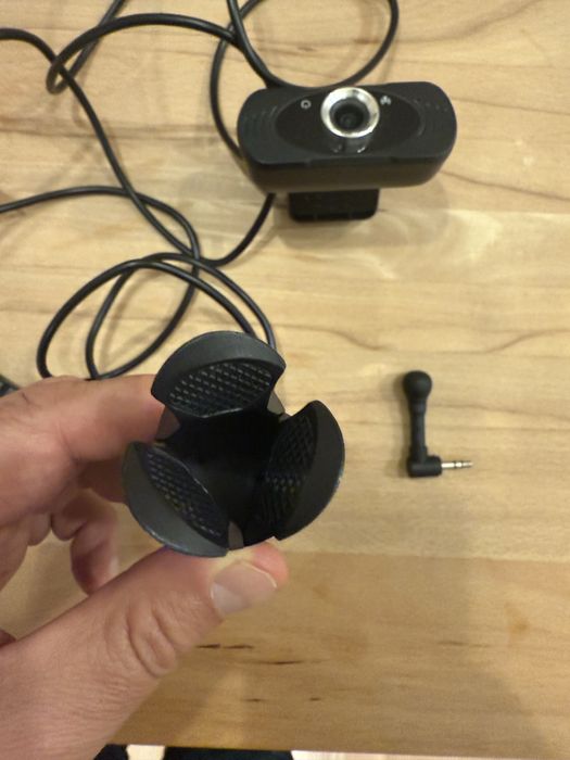 Zestaw kamerka, mikrofon i uchwyt