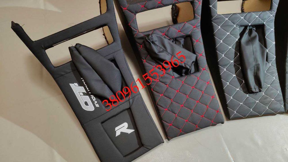 Подставка под магнитолу ВАЗ 2101-2106 (разноцветные/ромб)