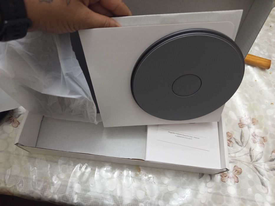 Suporte magnético para tablet