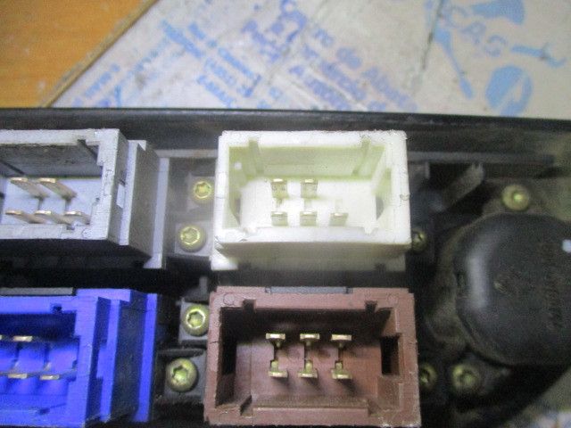 Comando / botão / interruptor multifunções RENAULT Laguna I (B56_, 556