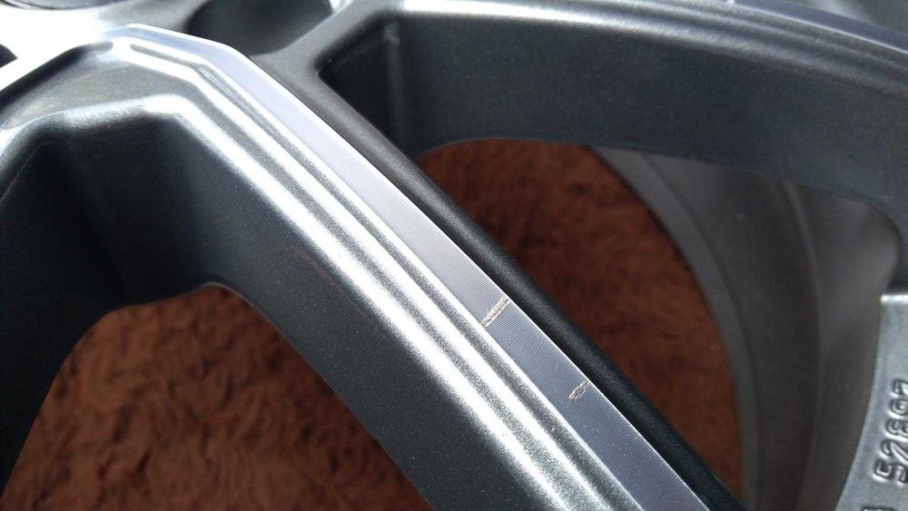 [XB] VW GOLF CADDY 7x18 A3 ALTEA Karoq ATECA Octavia PASSAT 5x112