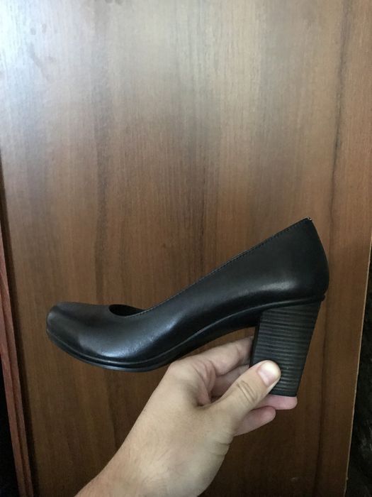 Туфлі жіночі