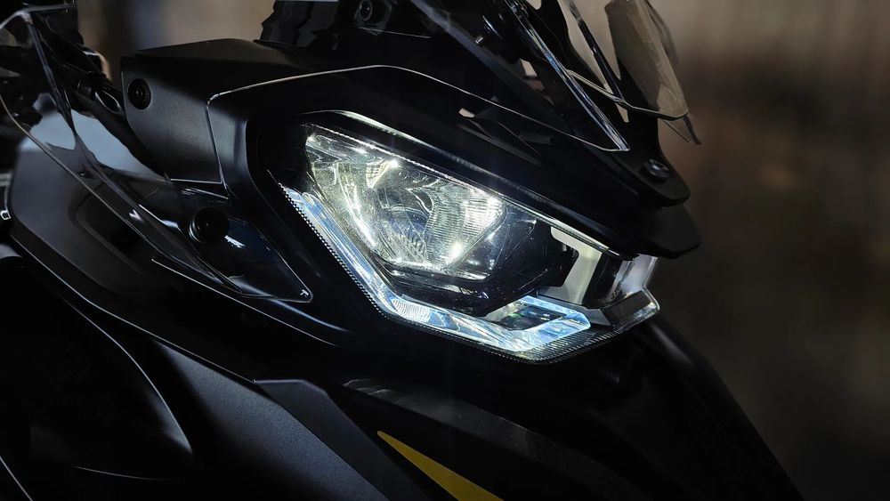 QJMOTOR 900 S Qjmotor SRT 900S Tylko