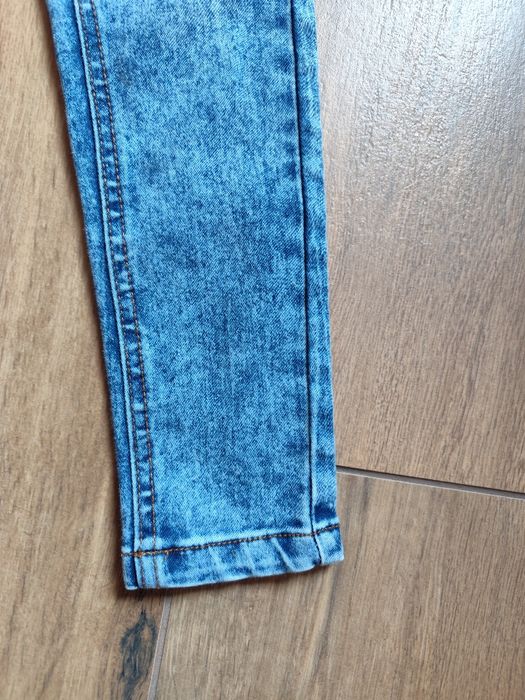 Spodnie rozmiar 122 little kids