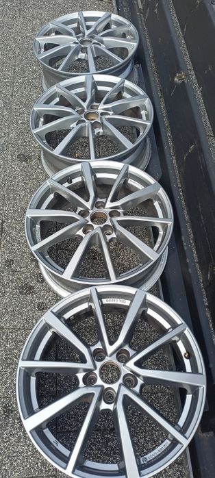 Alufelgi 17 VW 5x100 Orginał