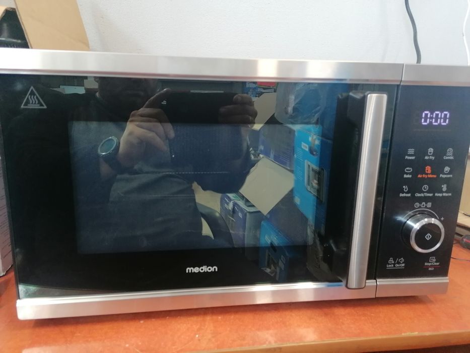 Mikrofalówka z air fryer medion