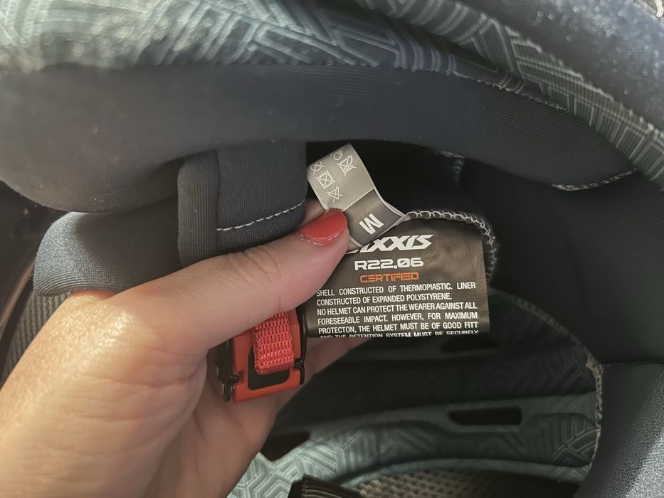 Capacete moto AXXIS Storm SV