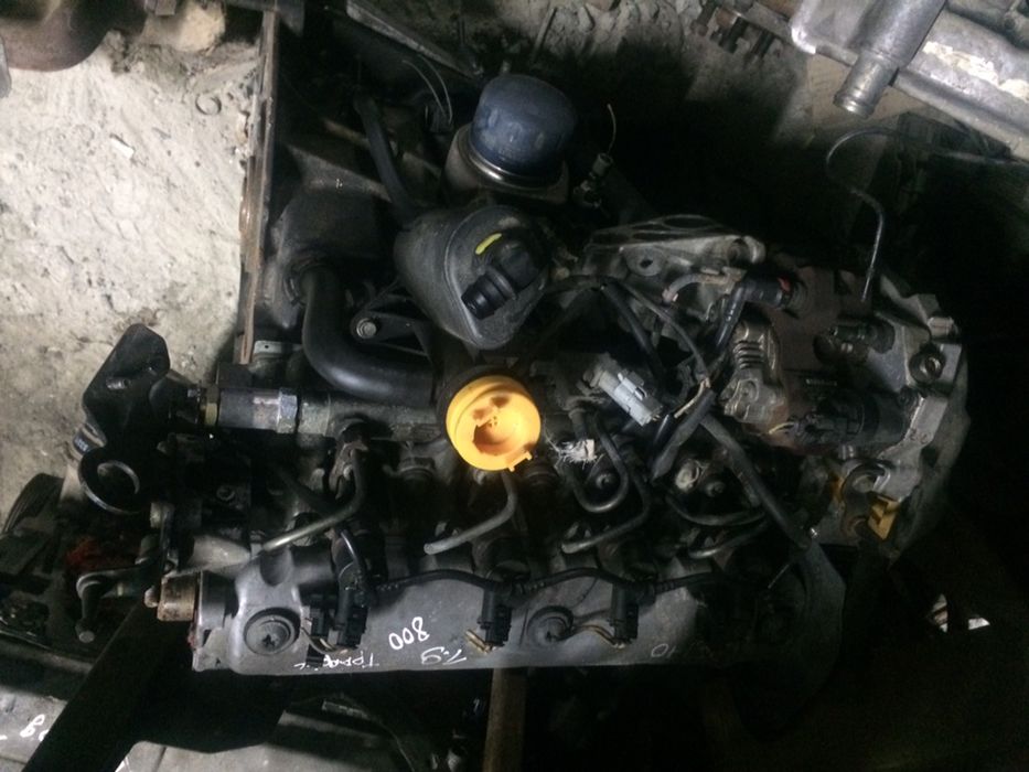 Двигатель Рено Трафик 1.9 сді мотор