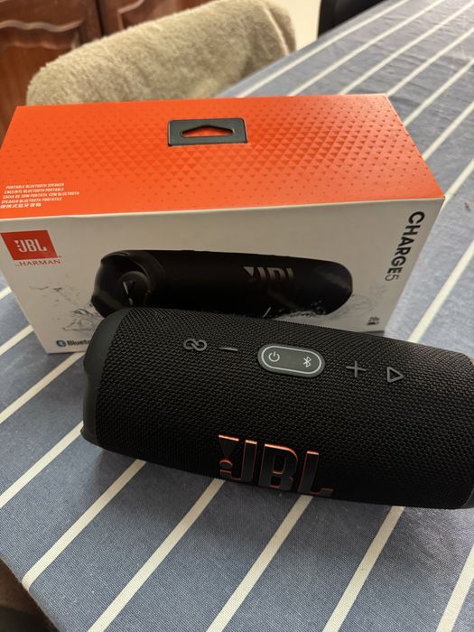 Vendo jbl charge 5