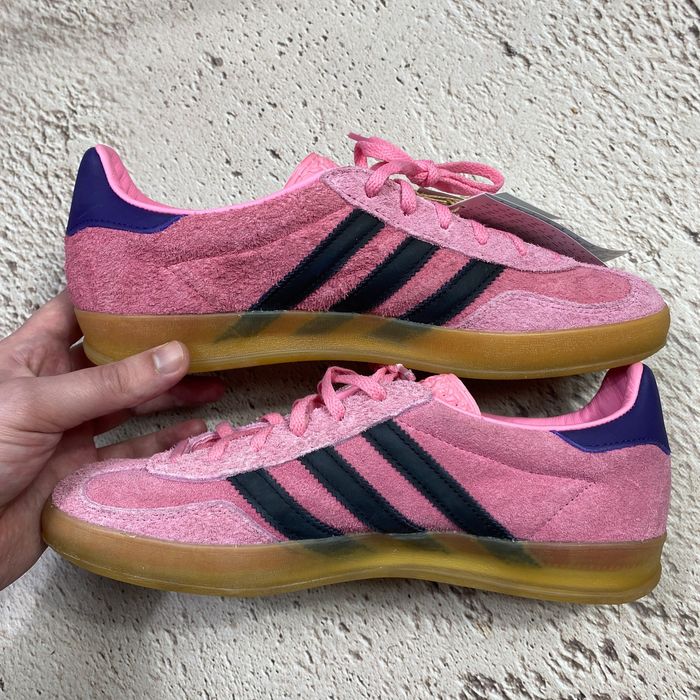 40.5 ie7002 Оригінал нові жіночі кеди adidas gazelle indoor pink