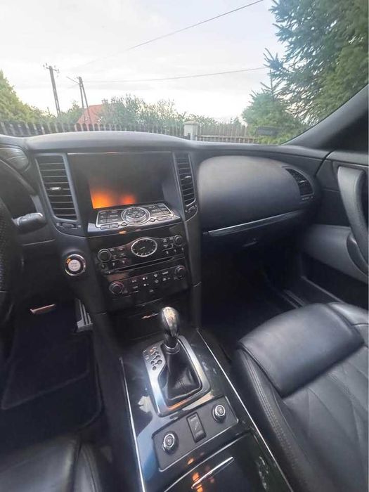 Infiniti FX 30d S 238KM 4x4 automat
