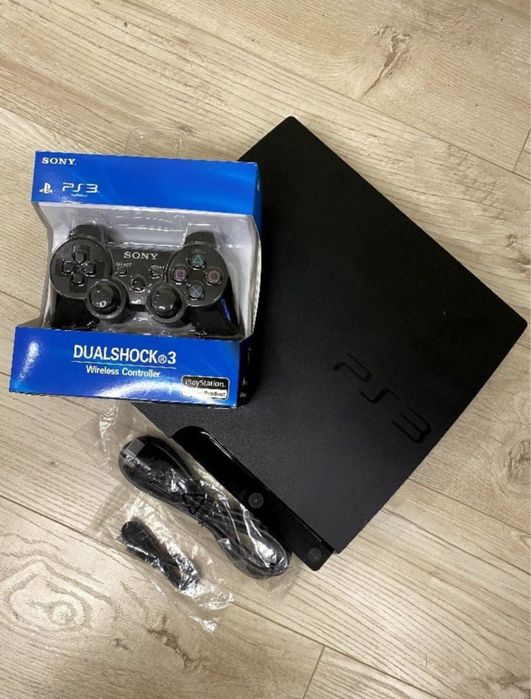 Sony PlayStation 3 Slim 250GB з геймпадом та іграми