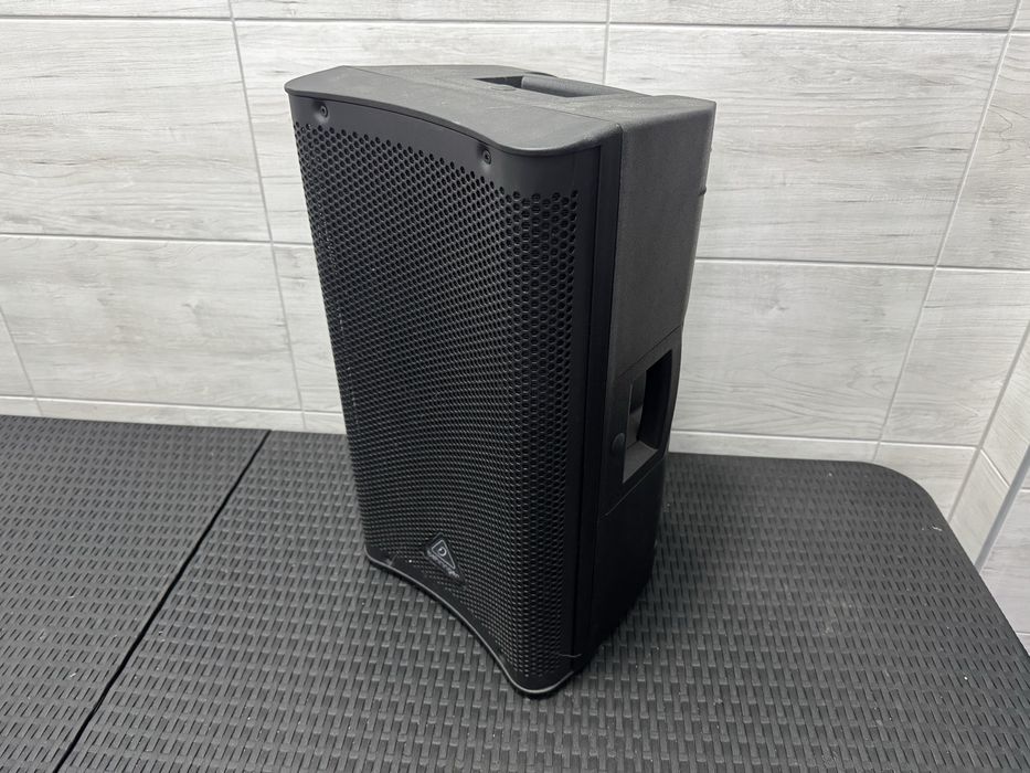 Kolumna aktywna Behringer DR110 uszkodzona okazja najtaniej uruchamia