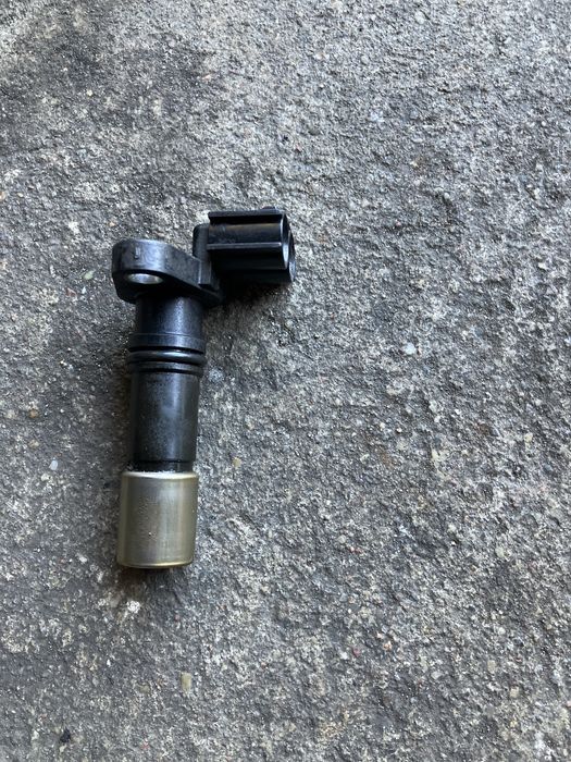 Lexus GS350 - czujnik wału korbowego