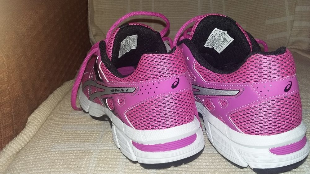 Nowe buty Asics Gel rozm.37(23cm)