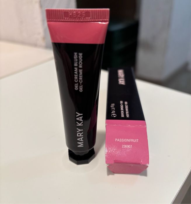 Róż do Policzków w Kremie Passionfruit mary kay