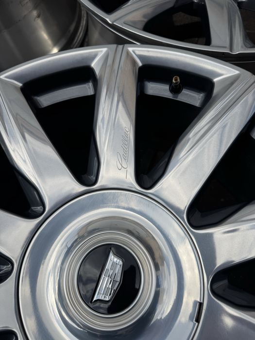 Диски Cadillac Escalade r22
