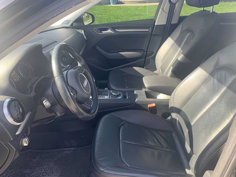 Audi A3      2015