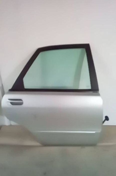 Porta Trás Dto Volvo S40 Ii (544)
