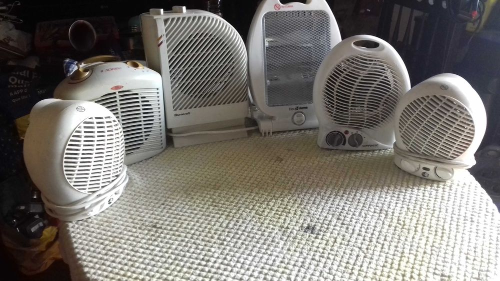 vendo5 ventoinhas ar quente e frio  todos  a funcionar