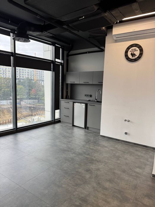 Офісне приміщення Парус