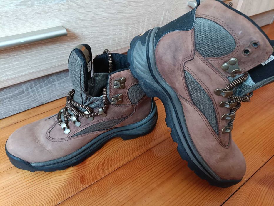 Timberland Women's Chocorua Trail Mid Черевики жіночі мембрана Gore-Tex Шкіряні трекінгові розмір 37.5