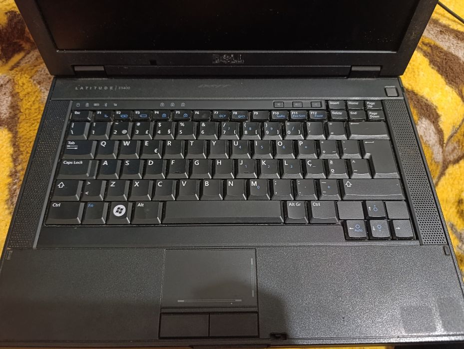 Dell Latitude E5400 Broken454056931818229762