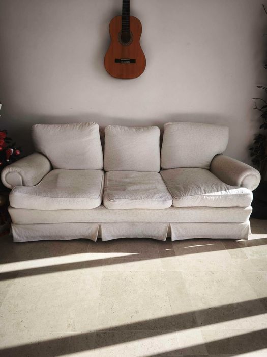 Sofa 2 e 3 lugares + Poltrona + Sapateira Carrossel