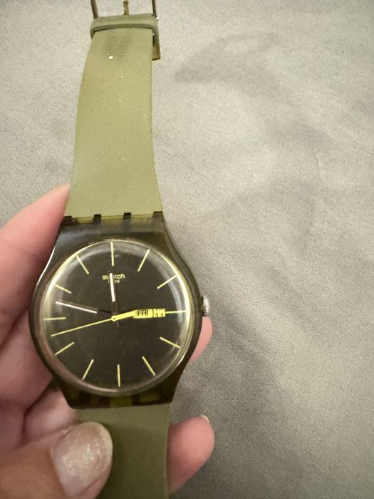 Relógios Swatch avariados