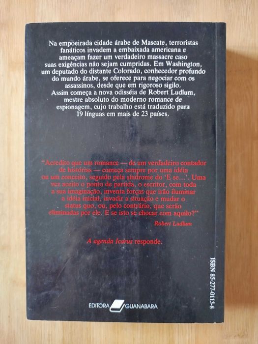 A Agenda Icarus de Robert Ludlum