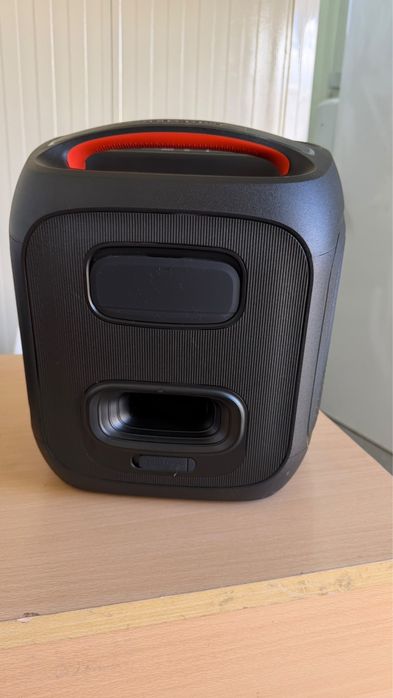 Coluna Bluetooth JBL PartyBox Encore Essential 2