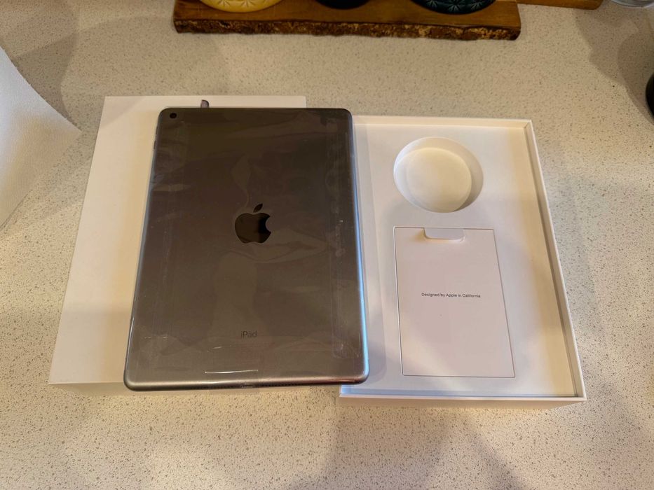 iPad 6th Gen 32 GB Apple