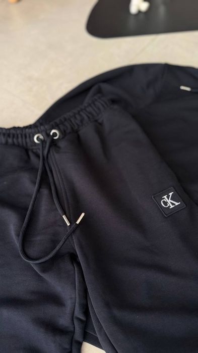 Чоловічий  Мужской  Спортивний костюм Calvin Klein  темносиній чорний