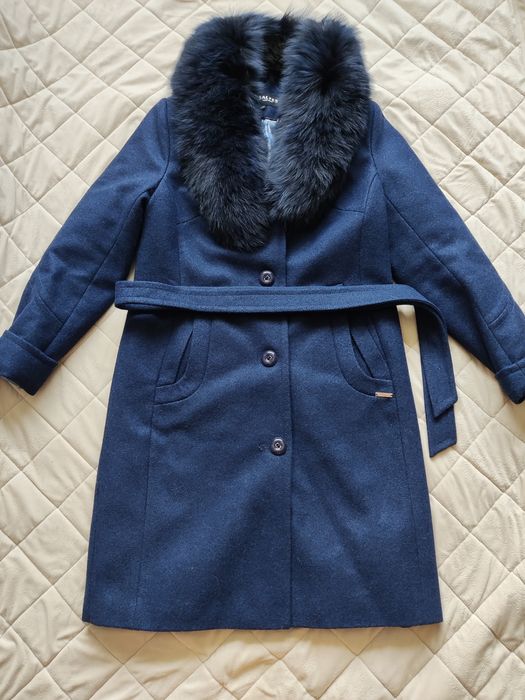 Зимове  синє пальто з вовняної тканини