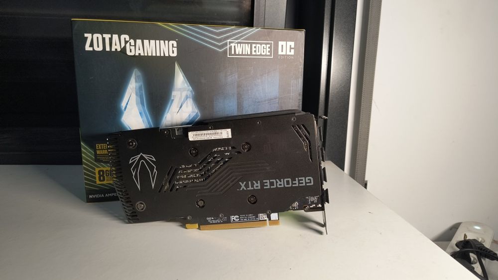 Placa gráfica nvidia RTX 3060ti 8gb zotac
