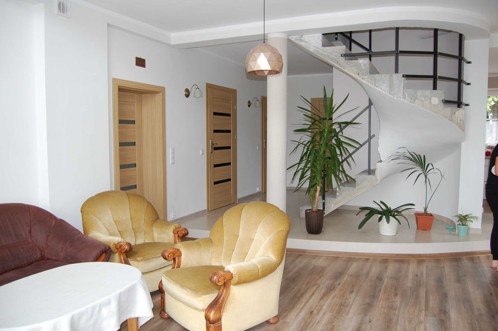 sprzedam dom jednorodzinny