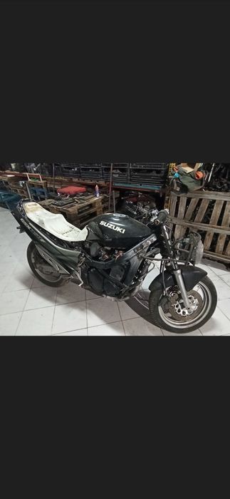Peças Suzuki GSX750F