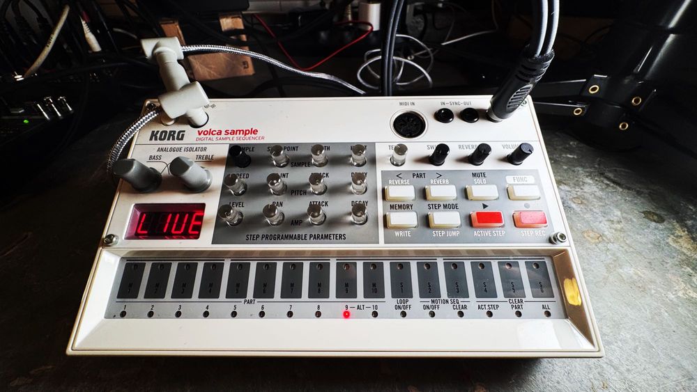 VOLCA SAMPLE - sekwencer + ripcord + kable; świetny stan